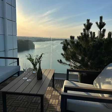 Апартаменти Мон Блан Khmel'nyts'kyy Exterior photo